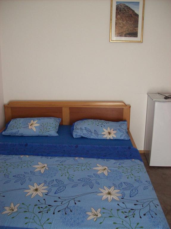 Lukic Apartmani Bar Rum bild