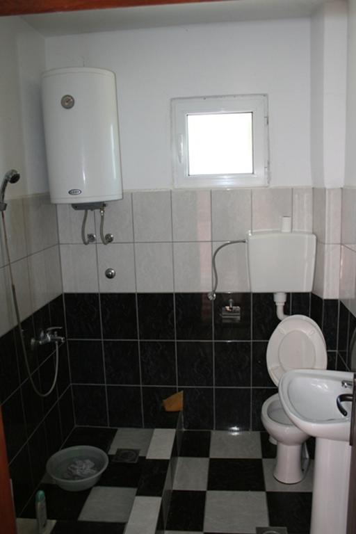 Lukic Apartmani Bar Rum bild